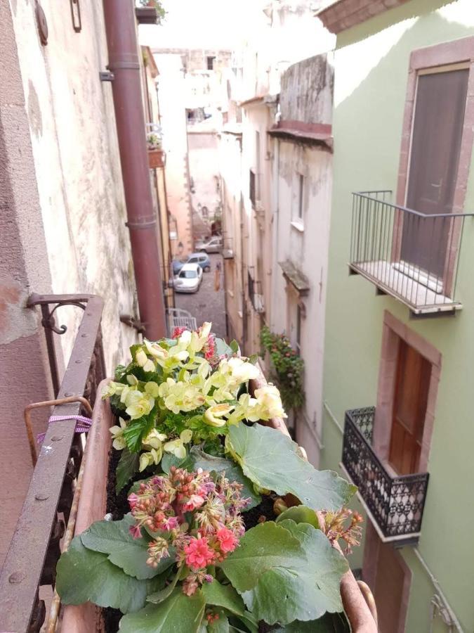Appartamento Vacanze Le Rose Bosa Extérieur photo