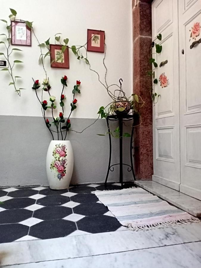 Appartamento Vacanze Le Rose Bosa Extérieur photo
